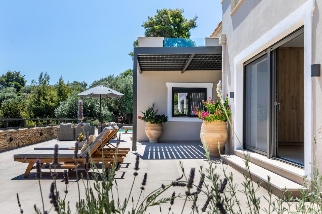 Villa Antigone Luxury Retreat Skopelos Exterior foto