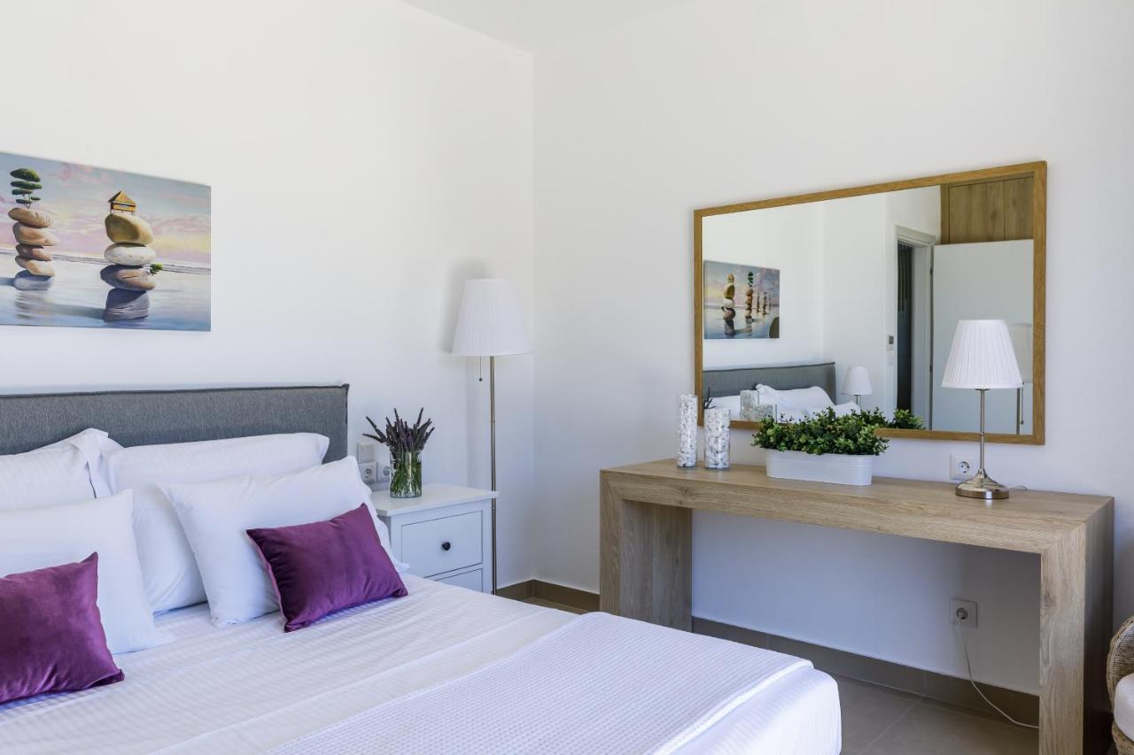 Villa Antigone Luxury Retreat Skopelos Exterior foto