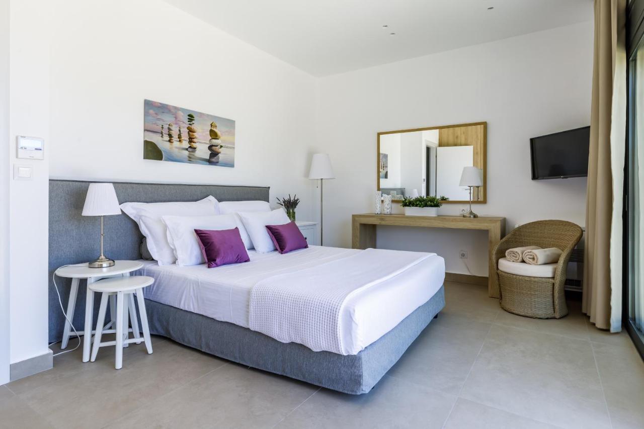 Villa Antigone Luxury Retreat Skopelos Exterior foto